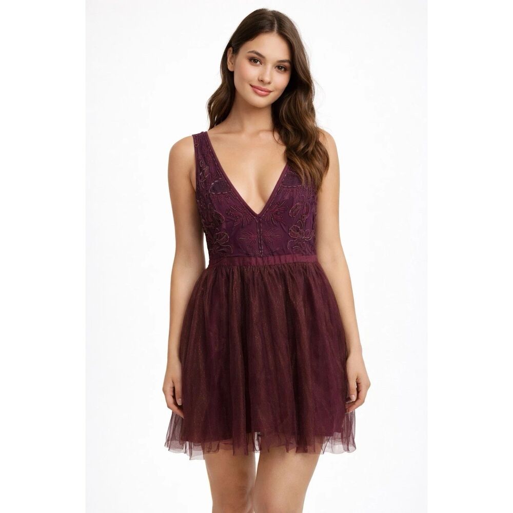 FREE PEOPLE DEJA VU MINI DRESS WOMENS SZ 12 EMBROIDERED SLEEVELESS WINE New